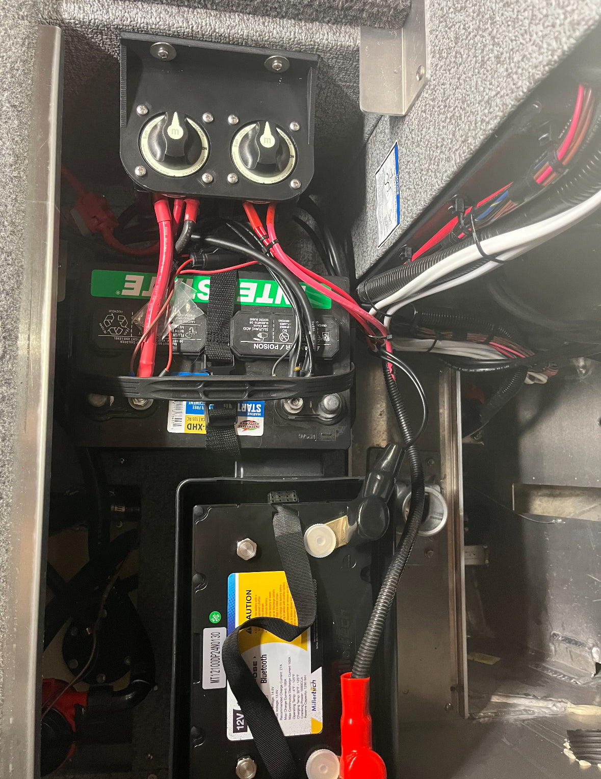 Dual Boat Battery Disconnect Switch Side Mount Bracket